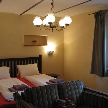 Prázdninový dům With Large Covered Terrace In Small With Swimming Pool Bastia Mondovì